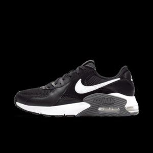 New Without Tags or Box Nike Air Max Excee Women's Sneaker Shoe Size 7 Women's